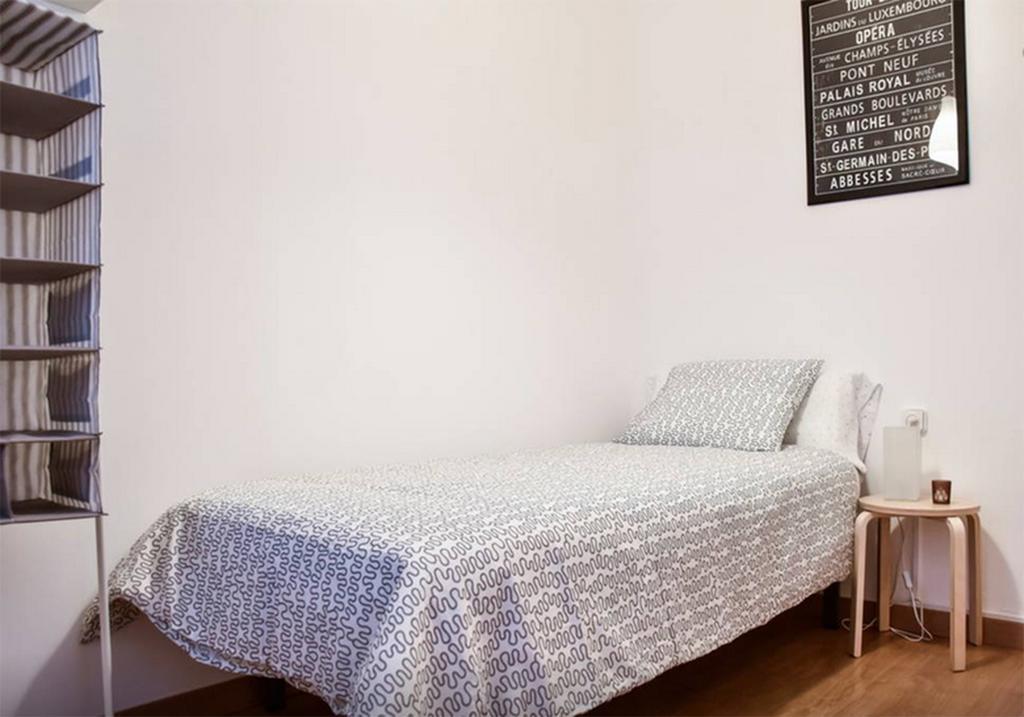 Bcn4Days 24/7 Apartments Оспиталет-де-Льобрегат Экстерьер фото